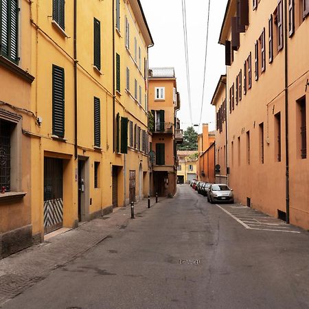 Il Loto Apartment Bologna Bagian luar foto